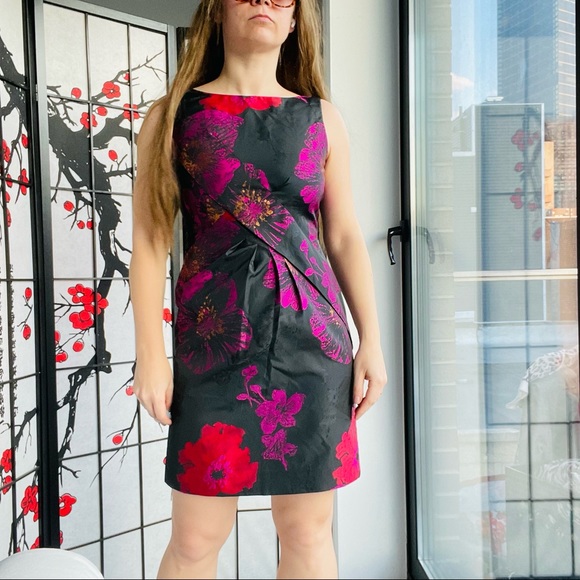 Tahari Satin Silk Chintz Floral Bodycon Wrap Knot Sleeveless Shaper Pencil Dress - Picture 1 of 16